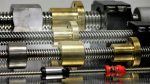 کاربرد بال اسکرو